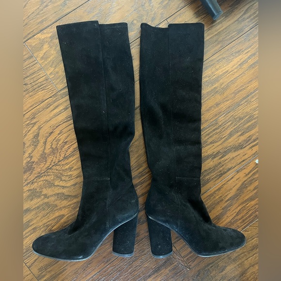 Stuart Weitzman Shoes - Stuart Weitzman knee high Boots size 6.5